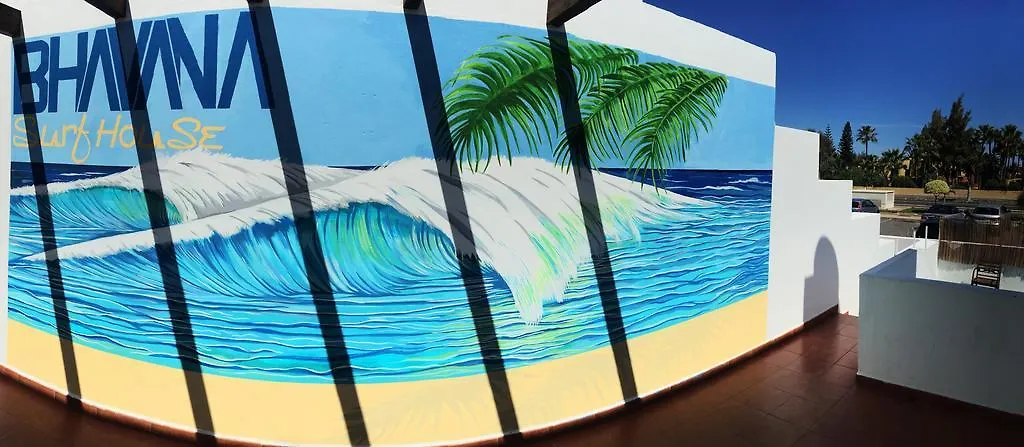 Bhavana Surf House 코라레호