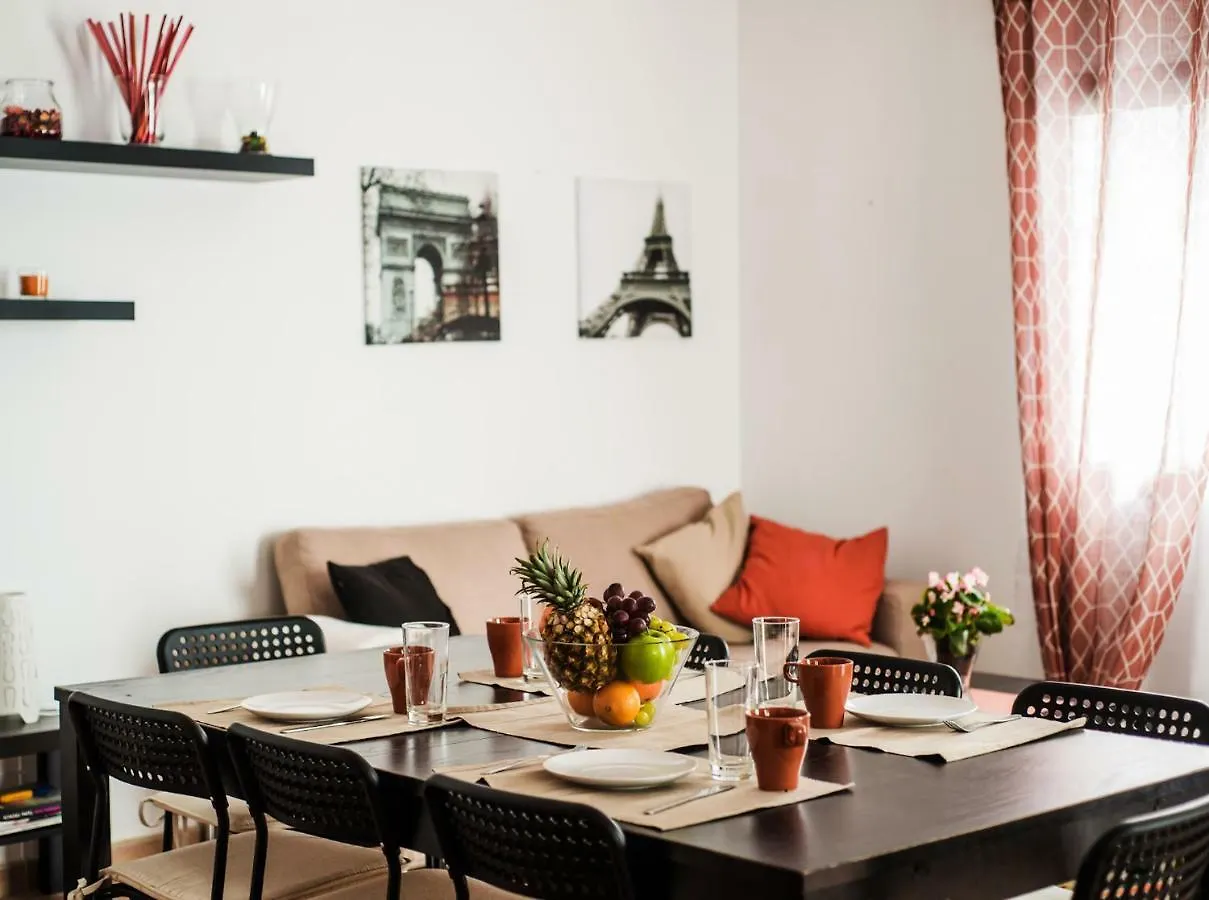 Bhavana Surf House 코라레호